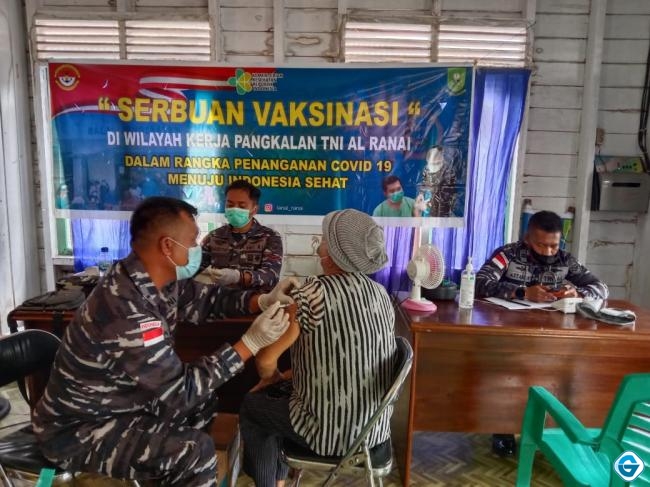 TNI AL Kebut Vaksinasi di Pulau Terluar