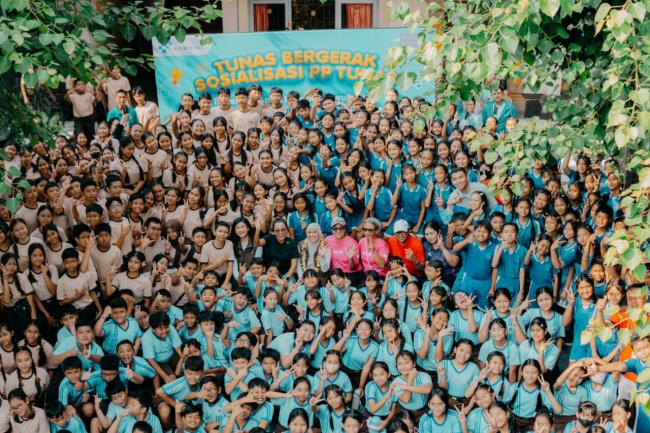 Lindungi Anak dari Risiko Digital, Meutya Hafid Ajak Keluarga Bangun Kebiasaan di Luar Layar