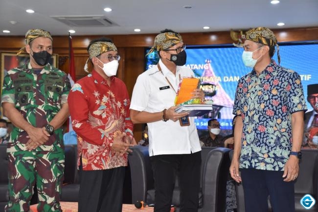 Walikota Salatiga Bersama Danrem 073/Makutarama, Sambut Kunjungan Menteri Pariwisata Dan Ekonomi Kreatif RI