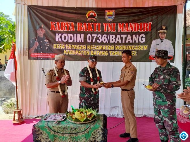 Dandim 0736/Batang Tekankan Loyalitas dan Soliditas TNI, Saat Pembukaan Karya Bhakti TNI Mandiri Tahun 2022