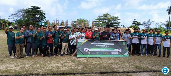 Pererat Silaturahmi, BRK Syariah dan Pemda Natuna melalui Fourfeo Tournament Football