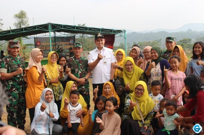 Antusias Warga Desa Purwogondo Sambut Kunjungan Kasdam IV/Diponegoro