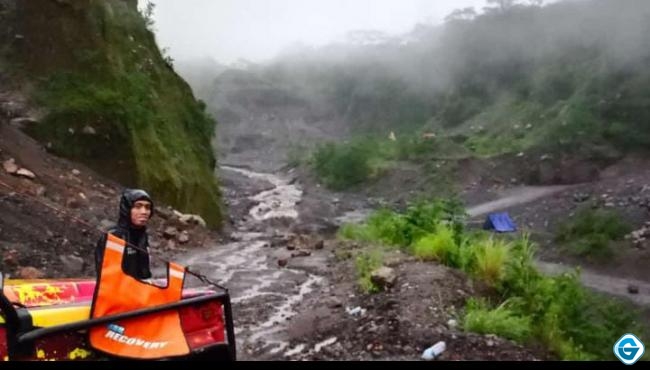 Banjir Lahar Dingin di Lereng Merapi, Polisi Patroli Pantau Aliran Kali Bebeng dan Kali Senowo