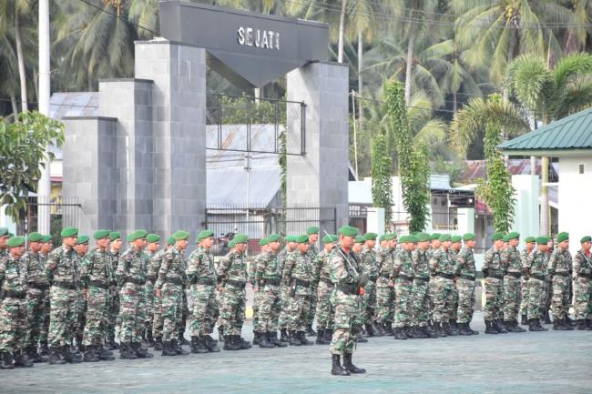 Danrem 133/NW Pimpin Upacara 17an Bulan Maret 2023