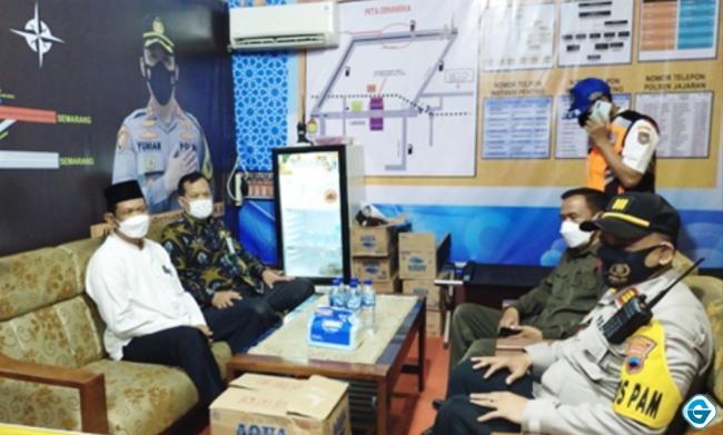Arus Lalulintas Di Jalur Pantura Meningkat Tajam,Tradisi Pasar Kembang Di Tiadakan