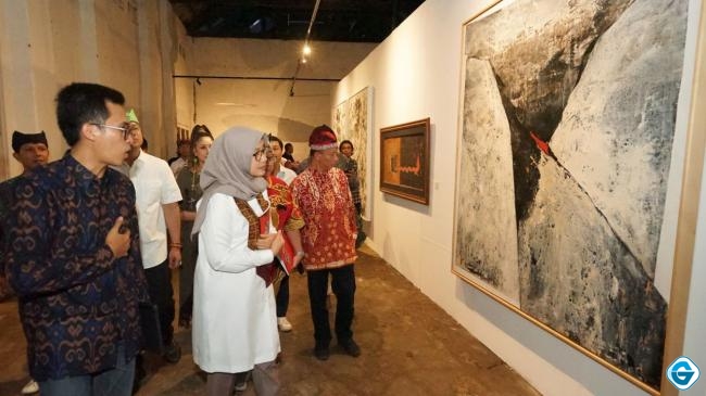 Bupati Ipuk: Pameran Seni ArtOs Nusantara Momentum Dukung Industri Kreatif