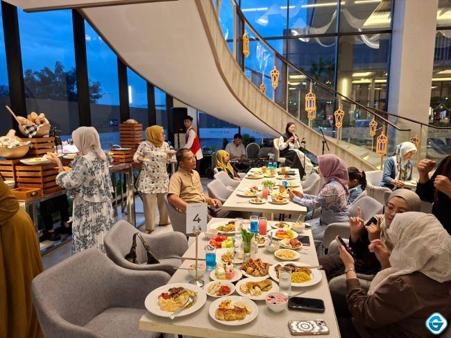 Mercure Madiun Hadirkan Menu Khas Timur Tengah Dengan Tema 1001 Magical Night Selama Ramadhan