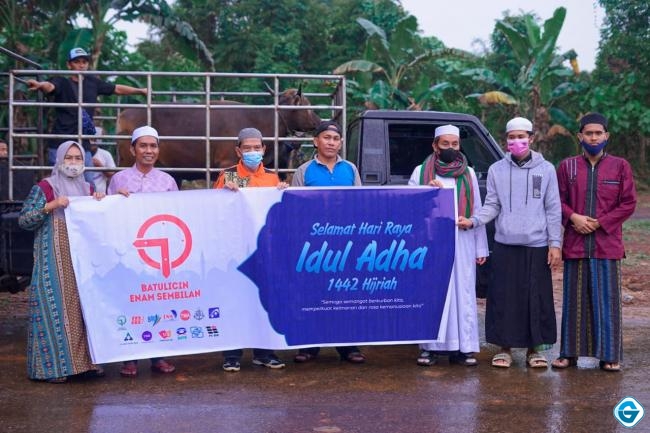 Rutin Setiap Tahun, Yayasan H. Maming Siap Bagikan Ratusan Korban Sapi Menjelang Iduladha