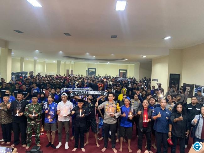 Bersama Forkopimda, Polres Semarang gelar Doa bersama korban Stadion Kanjuruhan Malang. 