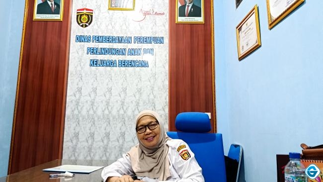 Kepala Dinas Pemberdayaan  Perempuan, Perlindungan Anak, dan Keluarga Berencana (DP3AKB) Kabupaten Ngawi, Nugrahaningrum. 