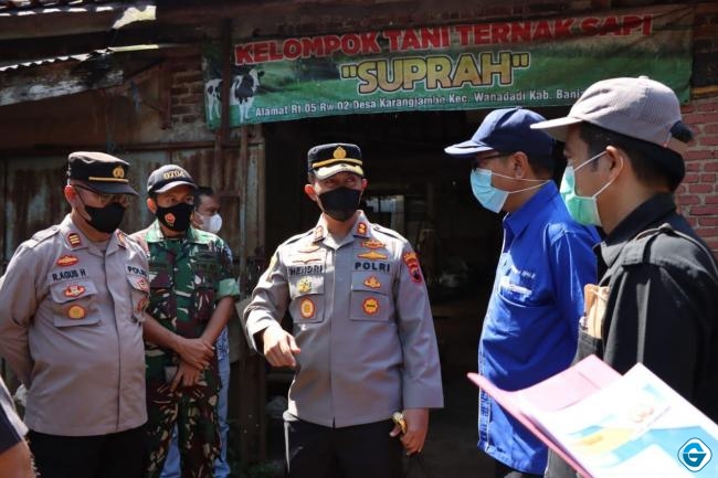 Antisipasi Penyebaran Virus PMK, Polres Banjarnegara Lakukan Isolasi Dan Penyekatan Hewan Ternak
