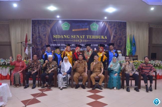 Staf Ahli Bupati Asahan Hadiri Wisuda Mahasiswa Kebidanan STIKES Asy Syifa Kisaran.
