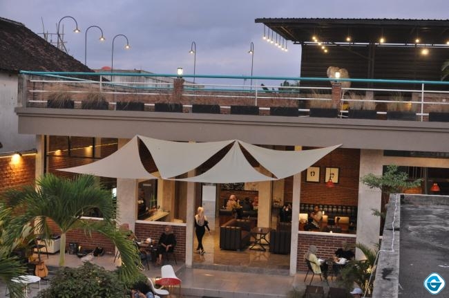 Sosial House Lir Ilir Foods Coffee and Roastery Pilihan Asyik Kongkow Bareng