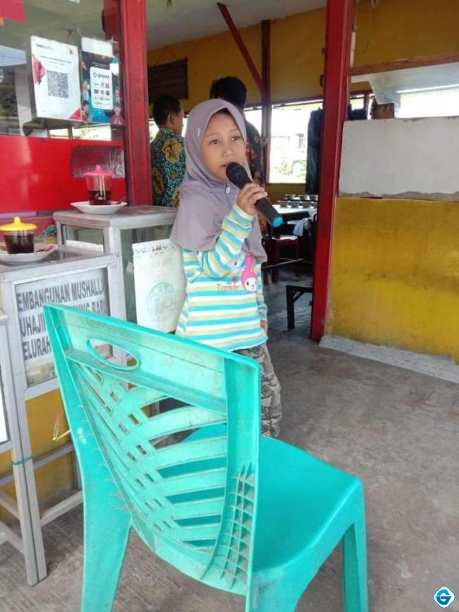 Eka Gama Putri, Pengamen Usia 8 Tahun Viral Nyanyikan Lagu Buih Jadi Permadani