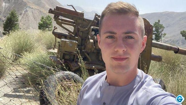 Terjebak di Kabul yang Kini Dikuasai Taliban, Turis Ini Butuh Bantuan!