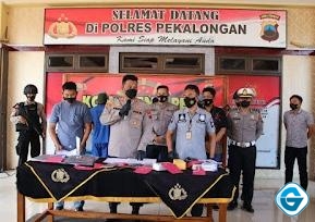 Ngaku Polisi, Gunakan Senpi Mainan Dan Rampas HP Korban