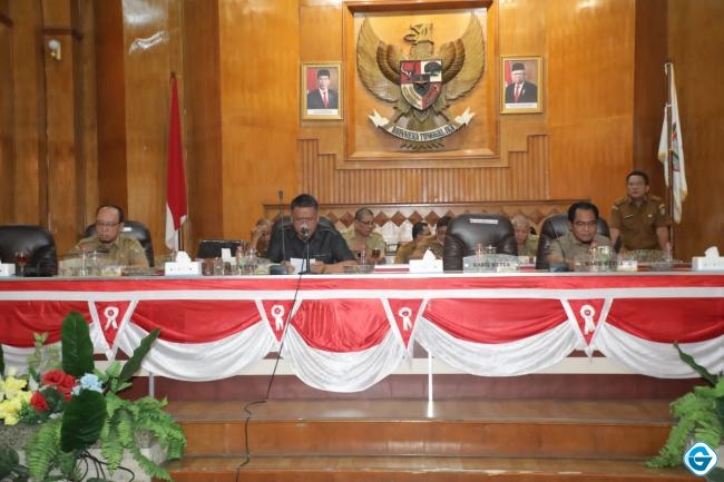 Ketua DPRD Kabupaten Asahan Pimpin Rapat Paripurna DPRD Kabupaten Asahan 