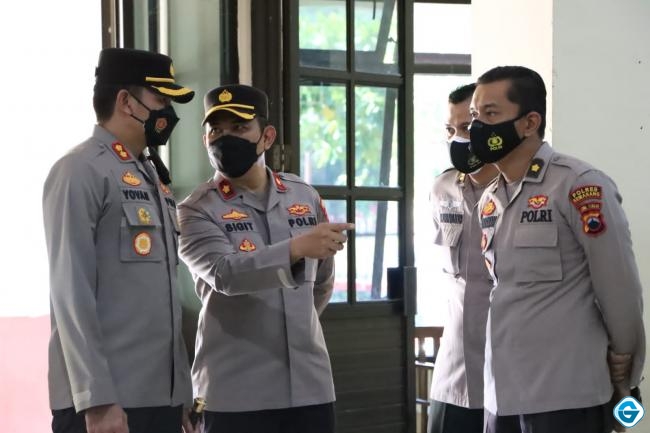 PPKM Level 3, Polres Semarang Kampanyekan Prokes, Bagi Masker Gratis dan Percepatan Vaksinasi. 