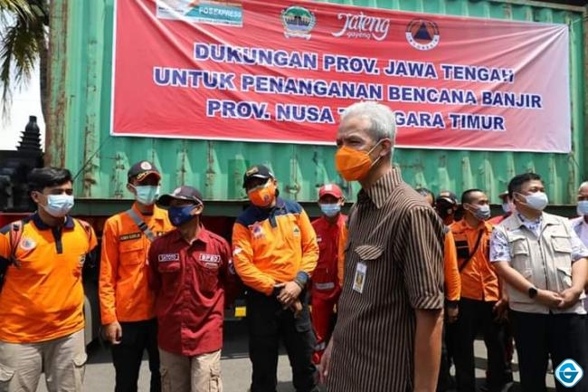 Gubernur Jateng Kirim 18 Relawan dan Bantuan Rp 503 Juta untuk Korban Bencana NTT