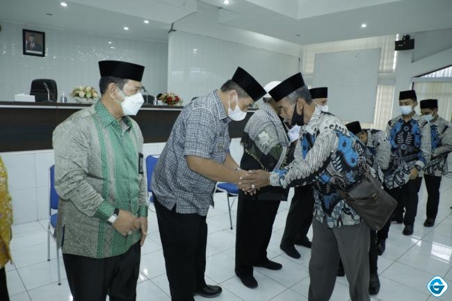 Bupati Surya Lepas Kafilah Kabupaten Asahan Untuk mengikuti  STQH Ke XVII Provinsi Sumatera Utara