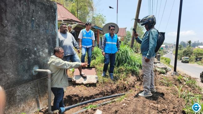 program-air-bersih-pln-uip-nusra-jangkau-75-kk-atasi-krisis-air-di-mataloko-dan-radabata