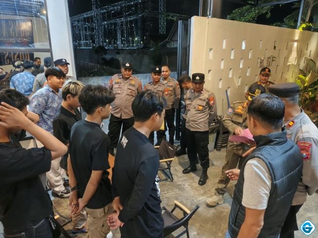 Polres Ngawi Edukasi Pemilik Cafe, Pelajar Diimbau Tak Nongkrong Malam Hari