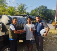 Atasi Kekeringan, BPBD Lombok Utara Salurkan Bantuan Tandon dan Terpal
